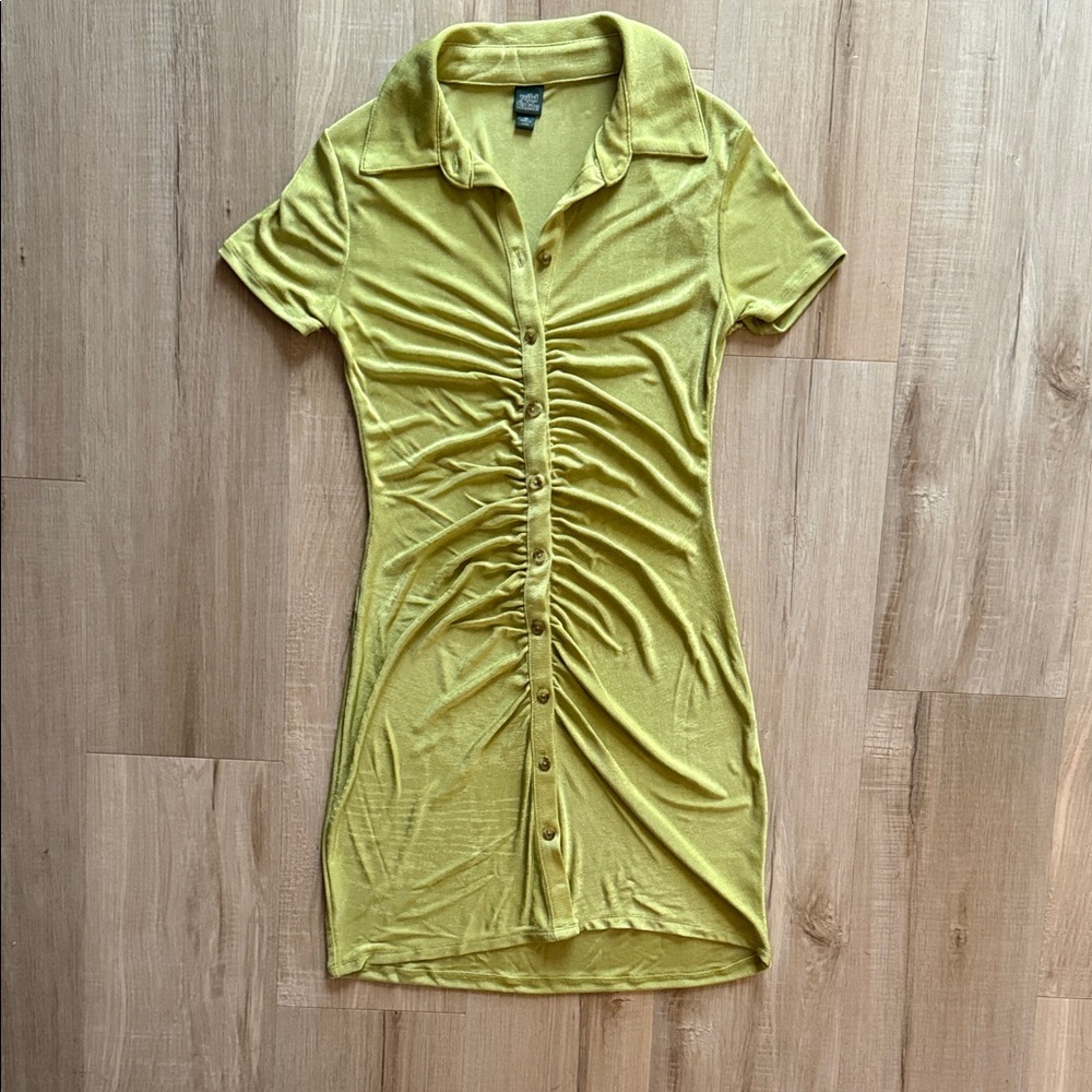 Green Collared Button-Down Dress - image 1